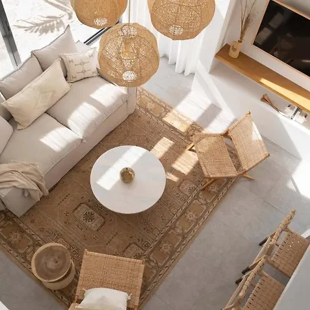 Βίλα Noma - Design Space With Pool In