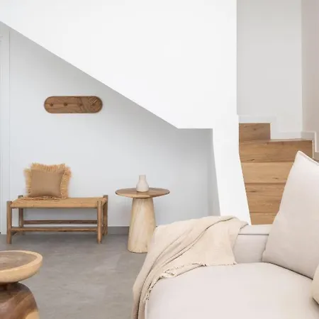 Noma - Design Space With Pool In Κοραλέχο